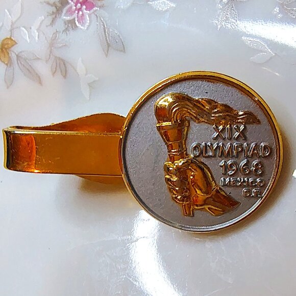 1968 Mexico City Summer Olympics Games of the XIX Olympiad Vintage Tie Bar Clip - Picture 6 of 6